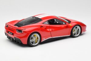 Ferrari 488 GTB Vermelho Bburago 1:18 18-76102 Metal - imagem 3 de 8