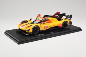 Ferrari 499P Hypercar AF Corse #83 R. Kubica / Y. Ye / R. Shwartzman 24 Hours of Le Mans 2024 Bburago 1:18 18-16313-83-VET Me - imagem 2 de 9