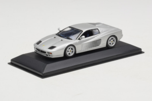 Ferrari 512 M Prateado Minichamps 1:43 430074120 Metal - imagem 2 de 4