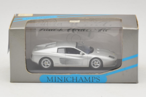 Ferrari 512 M Prateado Minichamps 1:43 430074120 Metal - imagem 4 de 4