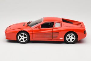 Ferrari 512 TR Vermelho Mira 1:18 6144 Metal - imagem 4 de 8