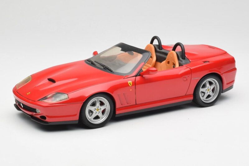 Ferrari 550 Barchetta Pininfarina Vermelho Bburago 1:18 327660 Metal