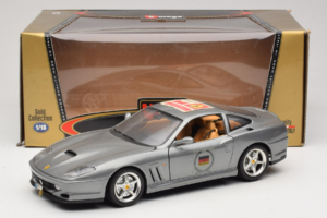 Ferrari 550 Maranello 25 Ferrari Model Club Prata Bburago 1:18 3344-S1 Metal - imagem 7 de 7