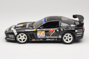 Ferrari 550 Maranello #23 Agrimaster Preto Bburago 1:18 3344-B2 Metal - imagem 4 de 8