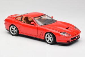 Ferrari 550 Maranello Vermelho Maisto 1:18 31839 Metal - imagem 6 de 8