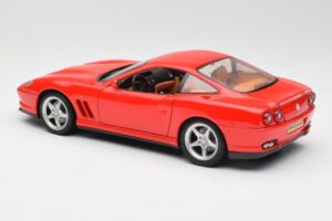 Ferrari 550 Maranello Vermelho Maisto 1:18 31839 Metal - imagem 7 de 8