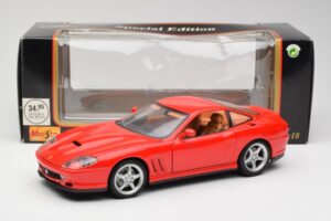 Ferrari 550 Maranello Vermelho Maisto 1:18 31839 Metal - imagem 8 de 8