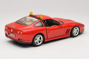 Ferrari 550 Maranello Safety Car Rosso Corsa Bburago 1:18 3064-P1 Metal - imagem 3 de 8