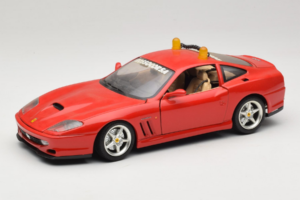 Ferrari 550 Maranello Safety Car Rosso Corsa Bburago 1:18 3064-P1 Metal
