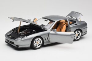 Ferrari 550 Maranello Prateado Bburago 1:18 3344 Metal - imagem 2 de 8