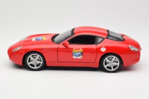 Ferrari 575 GTZ Zagato Vermelho Hot Wheels 1:18 L2960 Metal - imagem 4 de 8