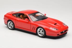 Ferrari 575M Maranello Vermelho Hot Wheels 1:18 54937 Metal - imagem 6 de 8