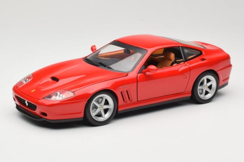 Ferrari 575M Maranello Vermelho Hot Wheels 1:18 54937 Metal
