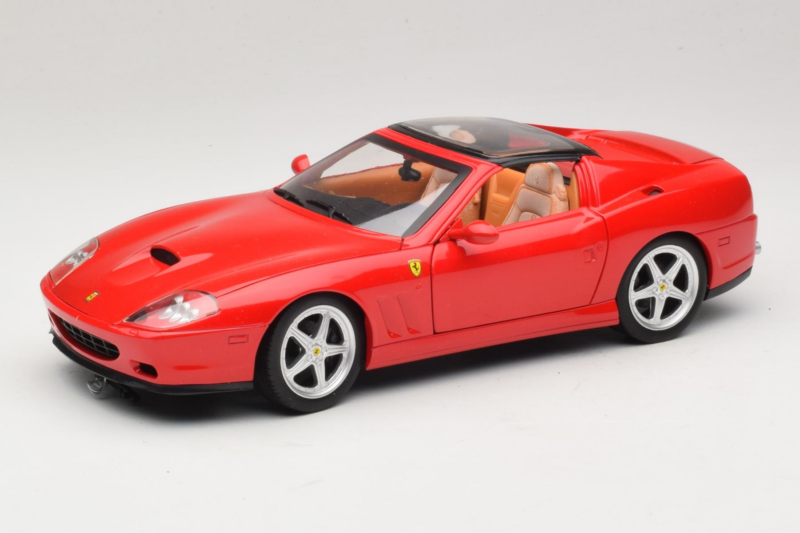 Ferrari 575M Superamerica Vermelho Hot Wheels 1:18 J2858 Metal