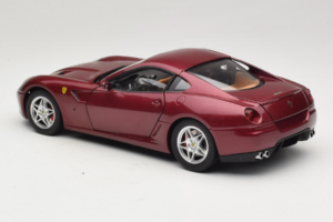 Ferrari 599 GTB Fiorano Vermelho Escuro Hot Wheels 1:18 M1200 Metal - imagem 7 de 8
