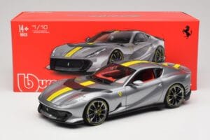 Ferrari 812 Competizione Grigio Coburn Bburago 1:18 18-01647 Metal - imagem 8 de 8