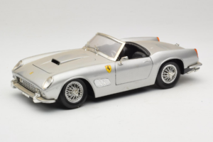 Ferrari California Cabriolet Prata Tonka 1:18 01109-S1 Metal