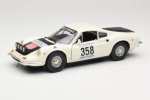 Ferrari Dino 246 GT Branco Anson 1:18 3580 Metal