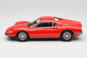 Ferrari Dino 246 GT Vermelho Norev 1:18 187800 Metal - imagem 3 de 6