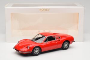 Ferrari Dino 246 GT Vermelho Norev 1:18 187800 Metal - imagem 6 de 6