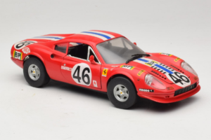 Ferrari Dino 246 GT #46 Vermelho Anson 1:18 3580-P1 Metal - imagem 6 de 8