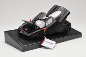 Ferrari Enzo Matt Black Edição Limitada BBR 1:18 HE180029 Metal - imagem 2 de 9