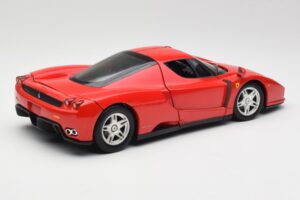 Ferrari Enzo Vermelho Hot Wheels 1:18 56293 Metal - imagem 3 de 8