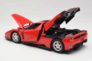 Ferrari Enzo Vermelho Hot Wheels 1:18 56293 Metal - imagem 5 de 8
