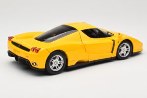 Ferrari Enzo Amarelo Hot Wheels 1:18 C1550 Metal - imagem 3 de 8