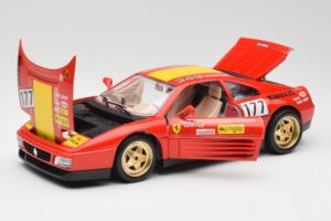 Ferrari 348 Evoluzione #177 Bburago 1:18 3029 Metal - imagem 2 de 8