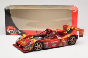 Ferrari F333 SP #30 Moretti 2001 Hot Wheels 1:18 29750 Metal - imagem 6 de 6