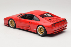 Ferrari F355 Berlinetta Vermelho Com Jantes Douradas Personalizadas UT Models 1:18 180074020-P5 Metal - imagem 7 de 8
