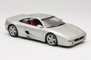 Ferrari F355 Berlinetta Prata UT Models 1:18 180074020-S1 Metal - imagem 6 de 8