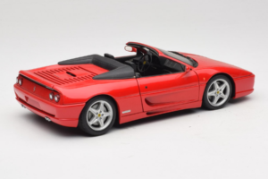 Ferrari F355 Spider Vermelho UT Models 1:18 180074030-P1 Metal - imagem 3 de 7
