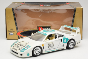 Ferrari F40 4444 Tage Garanta #4 Branco Bburago 1:18 3332-W5 Metal - imagem 8 de 8