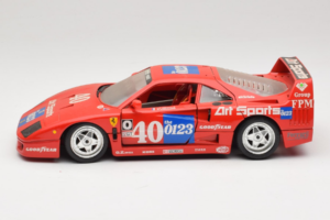 Ferrari F40 #40 J-P. Jabouille / O. Grouillard Art Sports 1987 Bburago 1:18 3332-A1 Metal - imagem 4 de 8