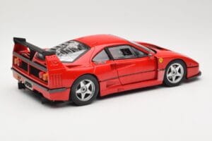 Ferrari F40 Competizione Test Version Vermelho Hot Wheels 1:18 P9922 Metal - imagem 3 de 8