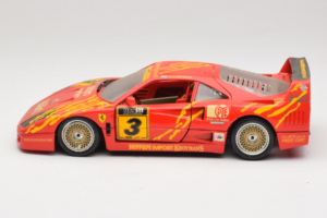 Ferrari F40 Evoluzione #3 Brummel Vermelho 1987 Bburago 1:18 3022-P2 Metal - imagem 4 de 8