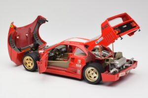 Ferrari F40 Evoluzione Bburago 1:18 3042 Metal - imagem 5 de 8