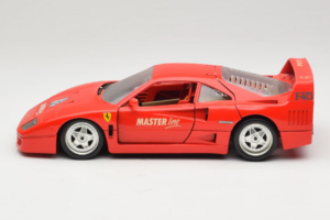 Ferrari F40 Evoluzione Vermelho Master Line Bburago 1:18 3042-M1 Metal - imagem 4 de 8