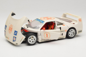 Ferrari F40 #1 Expert Branco 1987 Bburago 1:18 3332-W2 Metal - imagem 2 de 8