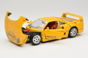 Ferrari F40 Interconti Car HiFi Amarelo Bburago 1:18 3032-I1 Metal - imagem 2 de 8