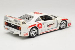 Ferrari F40 Kart-o-Mania Branco Bburago 1:18 3332-W3 Metal - imagem 3 de 8