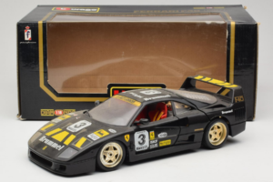 Ferrari F40 Magneti Marelli #3 Preto Bburago 1:18 3022-B1 Metal - imagem 8 de 8