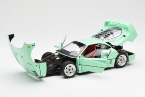 Ferrari F40 Verde Menta Kyosho 1:18 08416MG Metal - imagem 2 de 10