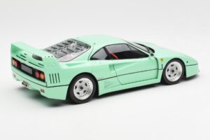 Ferrari F40 Verde Menta Kyosho 1:18 08416MG Metal - imagem 4 de 10