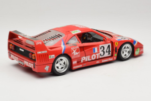 Ferrari F40 LM Pilot #34 Ferte / Thavenin / Palau 24 Hours of Le Mans 1995 Vermelho Bburago 1:18 3032-P3 Metal - imagem 3 de 8