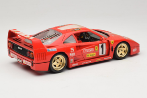 Ferrari F40 Evoluzione #1 Pirelli Agip Vermelho com Rodas Douradas 1992 Bburago 1:18 3042-P2 Metal - imagem 3 de 8