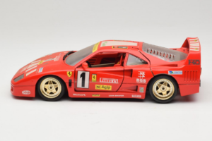Ferrari F40 Evoluzione #1 Pirelli Agip Vermelho com Rodas Douradas 1992 Bburago 1:18 3042-P2 Metal - imagem 4 de 8