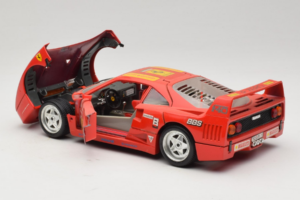 Ferrari F40 Pirelli BBS Vermelho Bburago 1:18 3032-P4 Metal - imagem 5 de 8